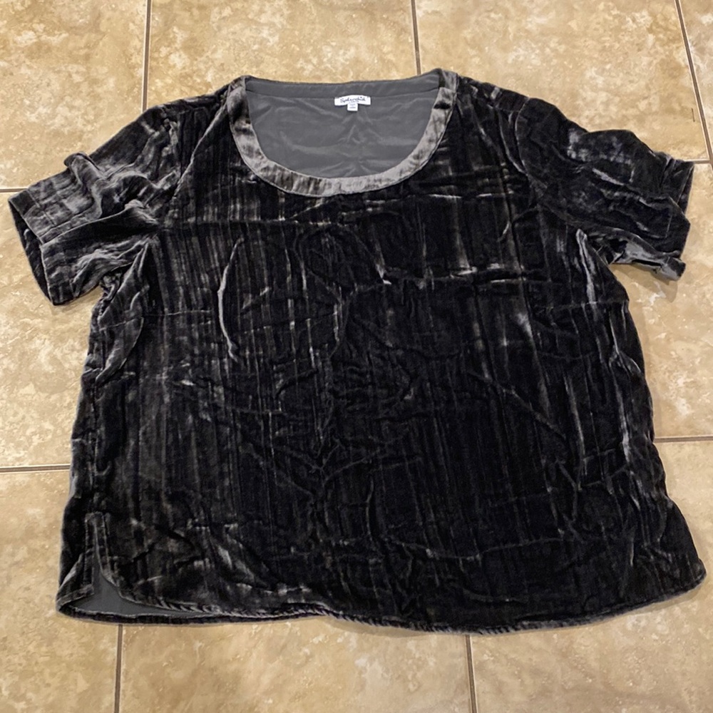 Velvet Top